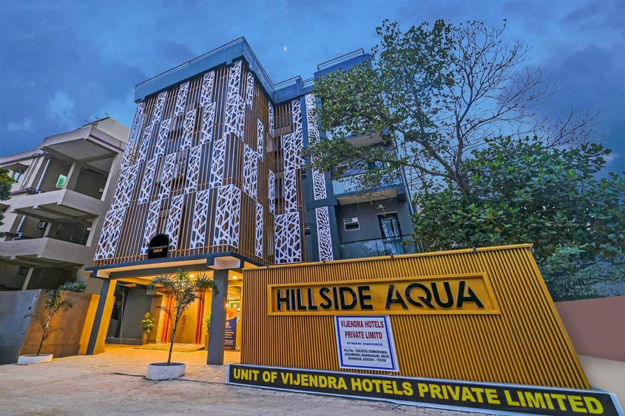 Super Townhouse Oak Hillside Aqua Hotel Khandagiri Exterior foto