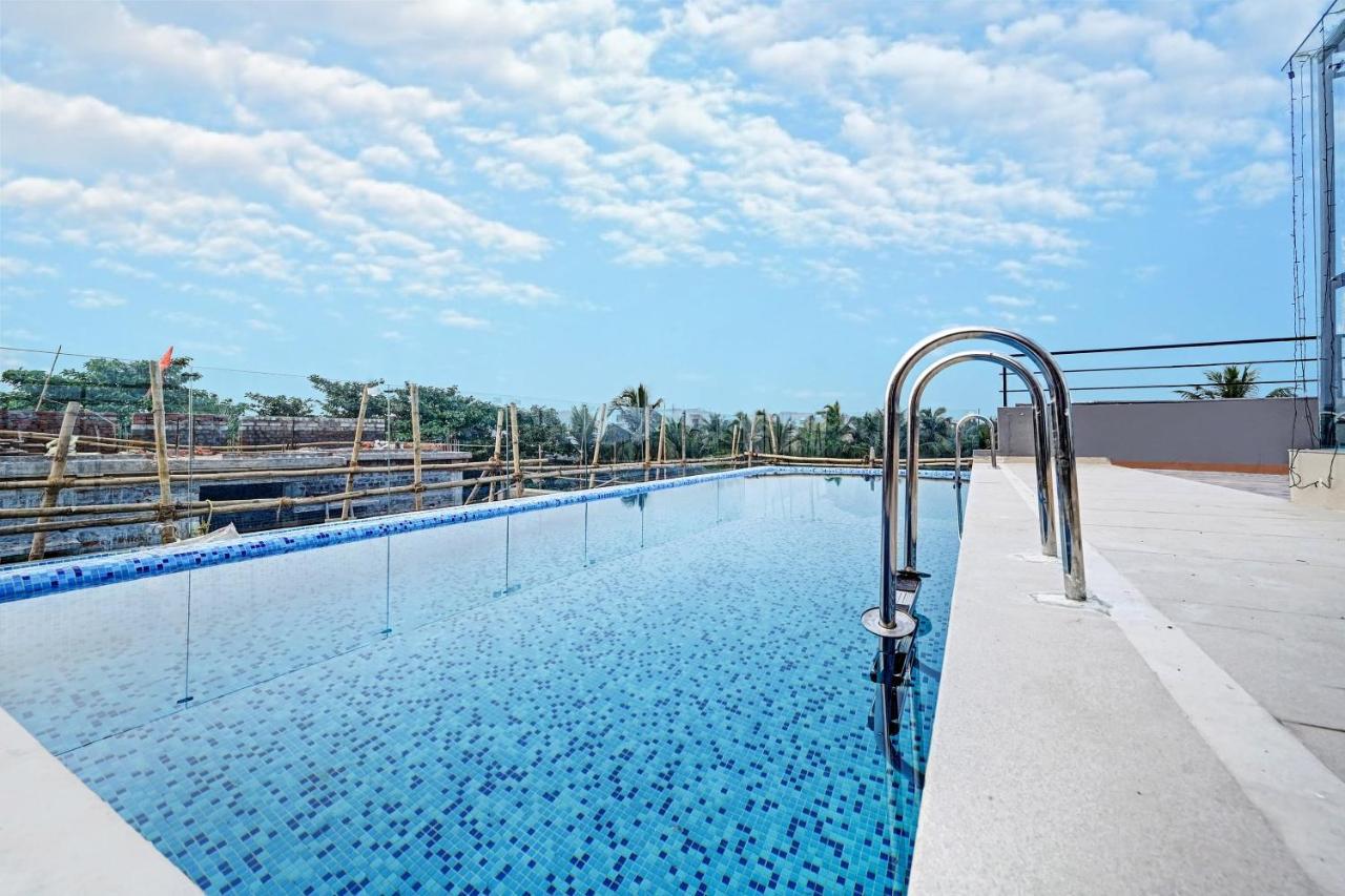 Super Townhouse Oak Hillside Aqua Hotel Khandagiri Exterior foto